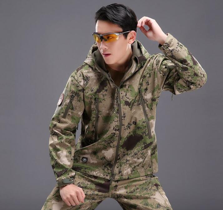 Men's Tactical Military Style Softshell Jacket