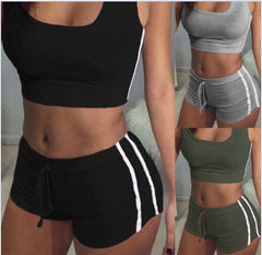 Women's Crop Top And Shorts Fitness Set
