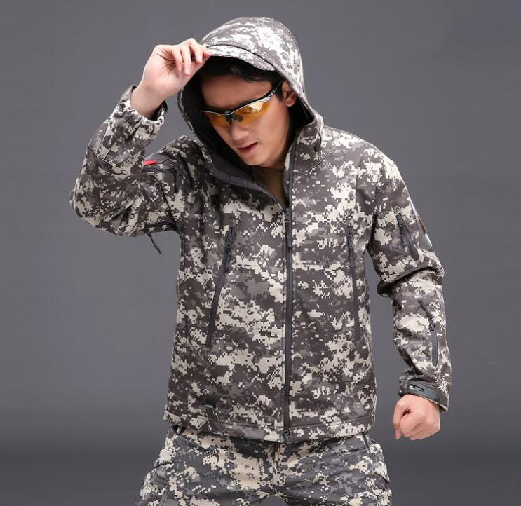 Men's Tactical Military Style Softshell Jacket